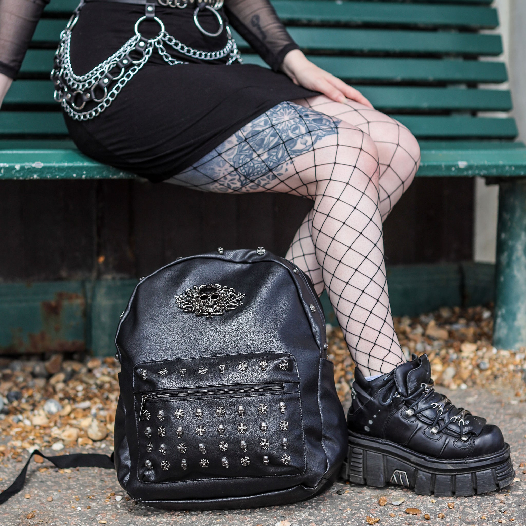 Y2K グランジ bag Real leather black スタッズ Sf9897e3261ff41508c9f69d4118f7