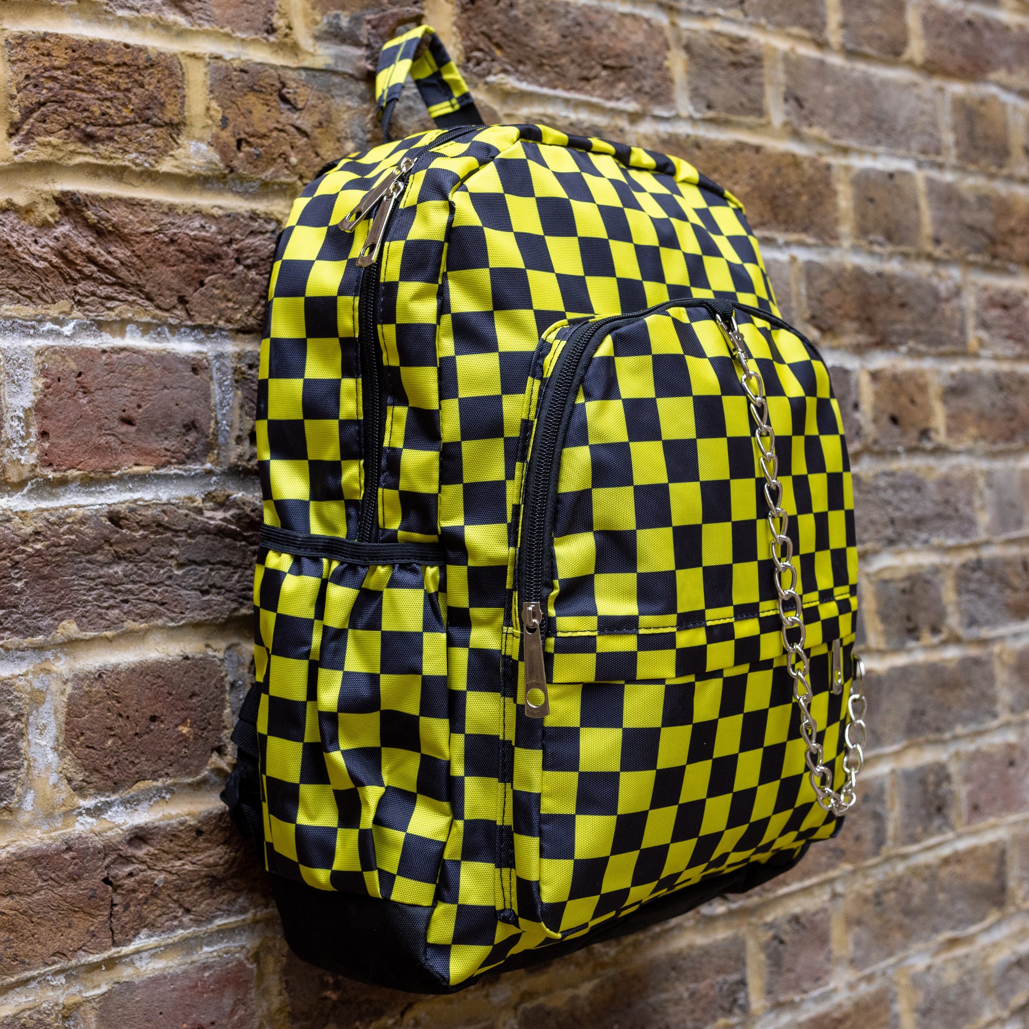 EVE0076 Yellow Checkered Backpack — HOT SET PROPS